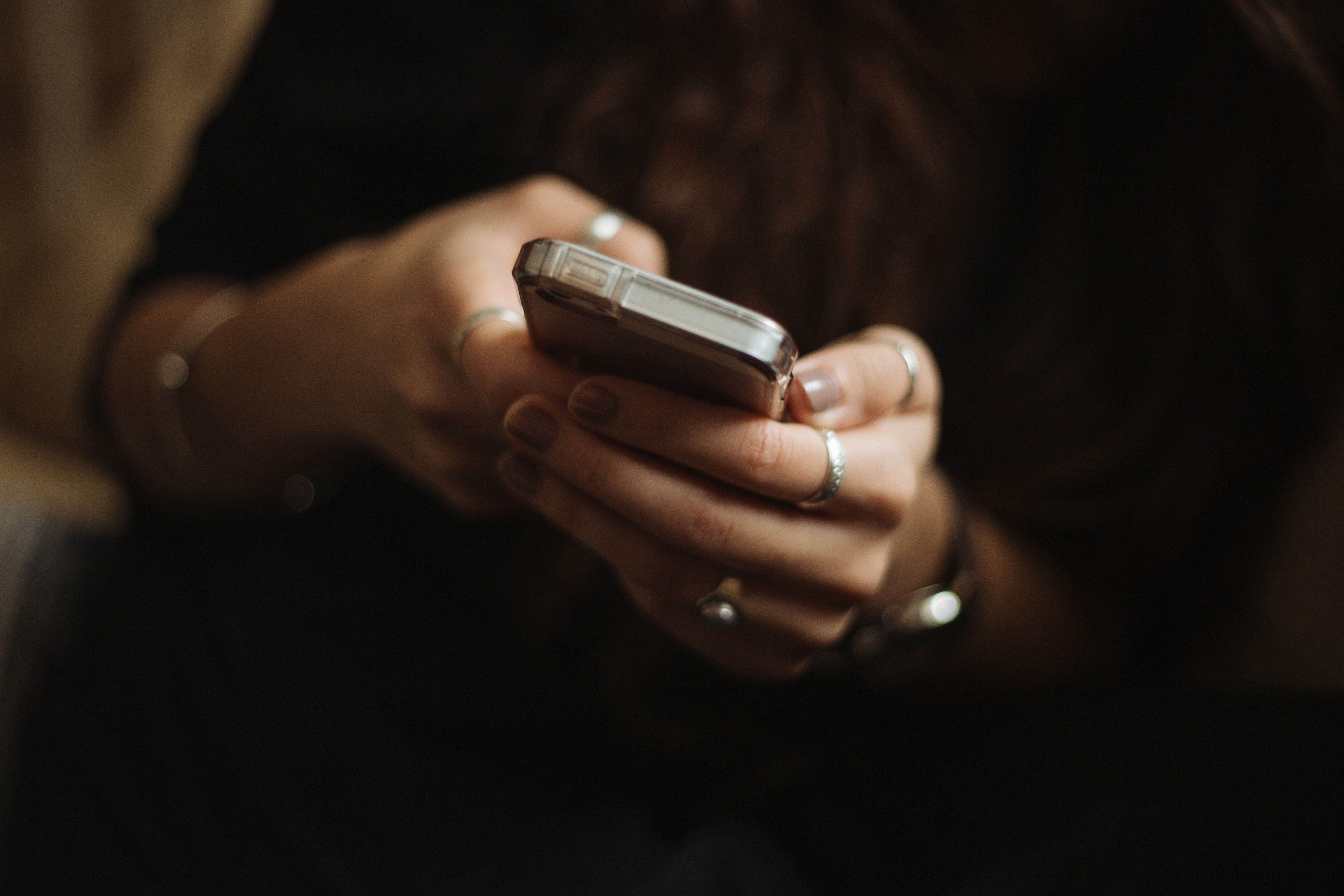 What Is a VoIP Call & How to Pick VoIP Solutions